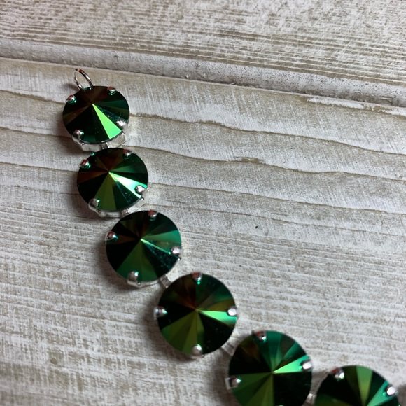 Handmade Swarovski “ Crystal Scarabarus Green” - Picture 5 of 8